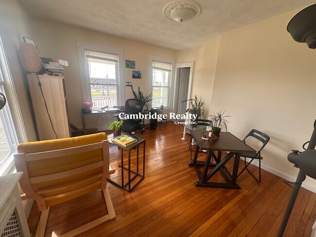 543 Broadway unit 543A, Somerville, MA 02145 - photo 5