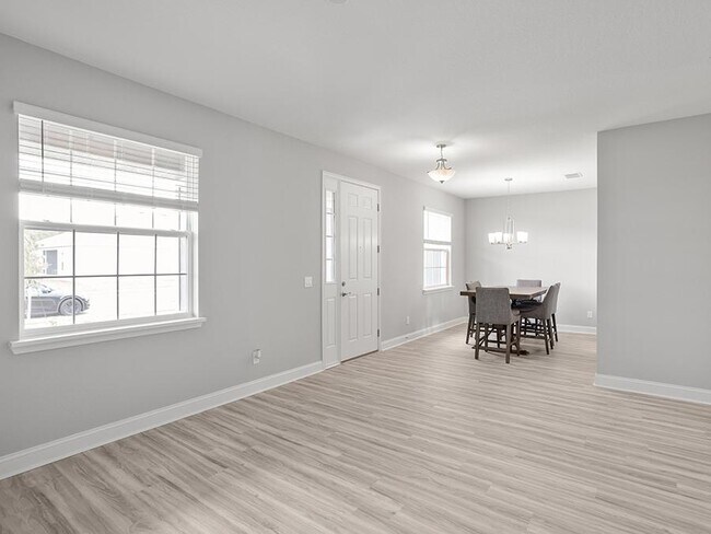 5451 Duxford Cir, St. Cloud, FL 34771 - photo 2