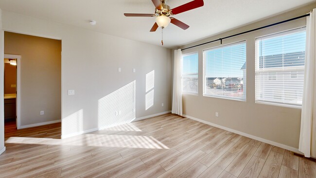 5459 Sidewinder Dr, Colorado Springs, CO 80925 - photo 2