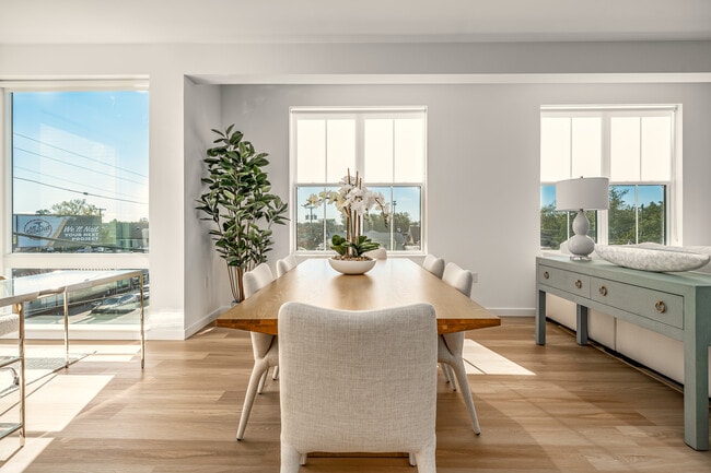 Space for Full Dining Set