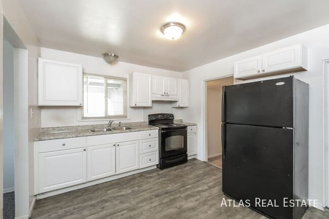 217 S Xavier St, Denver, CO 80219 - photo 6