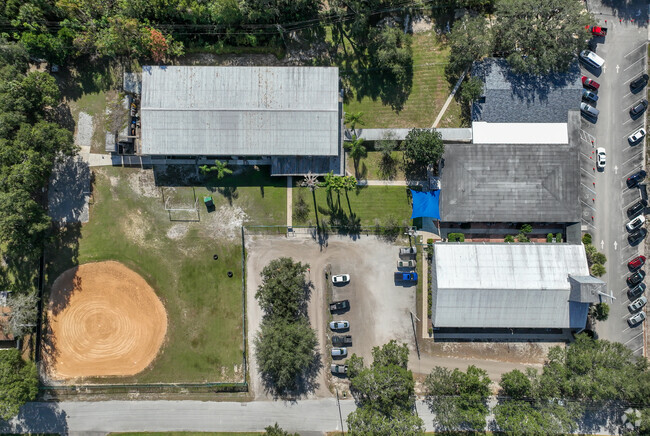 Altamonte Christian School is a private school serving the Altamonte Springs area of Florida.