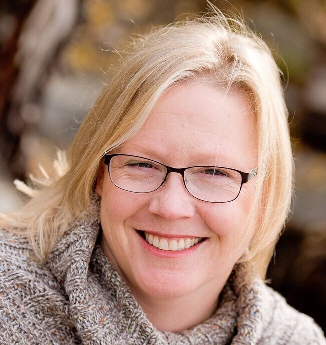 Amy Long