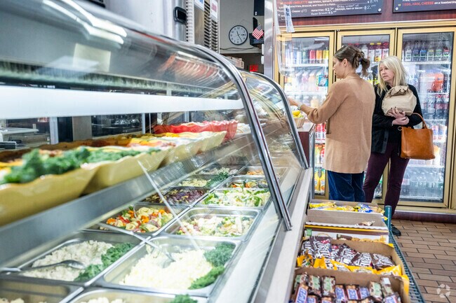 Maple Avenue Delicatessen in nearby Rockville Centre has all of your breakfast and lunch needs.