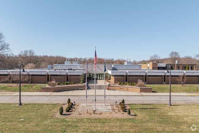 Kent State University, Salem Campus, brings nationally recognized higher education to Salem.