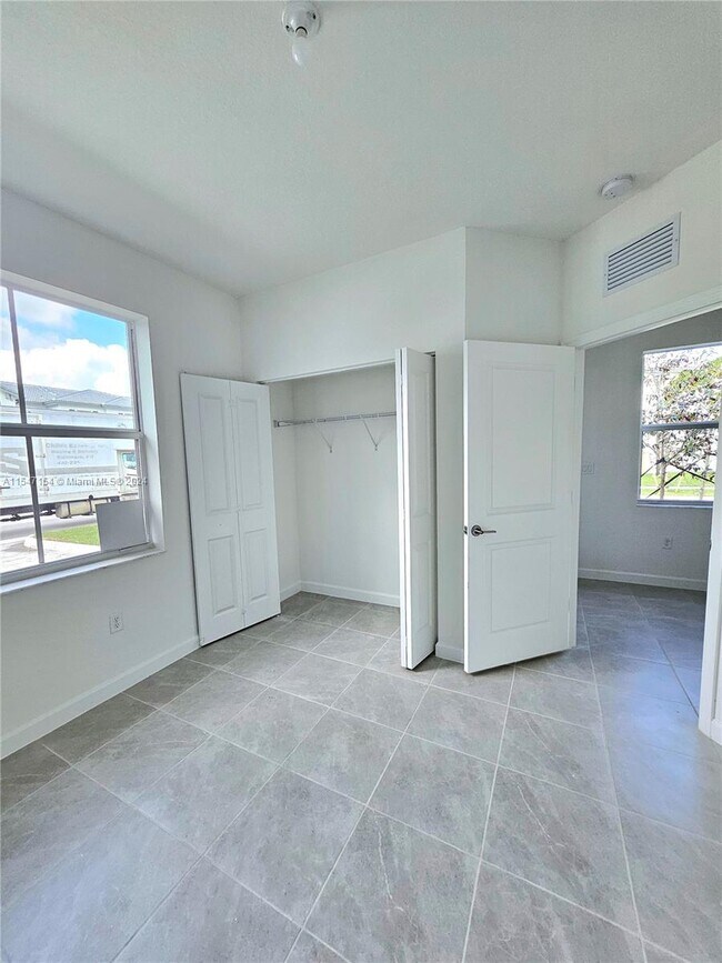 29221 SW 162nd Ct, Homestead, FL 33033 - photo 6