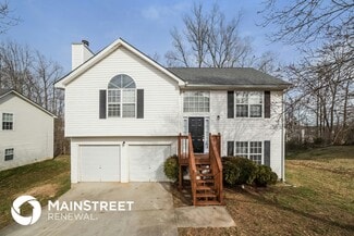 1156 Misty Meadows Ln, Hampton, GA 30228