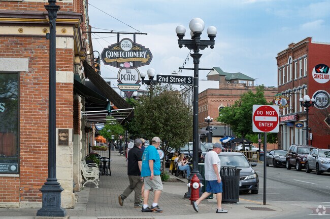 Powell Poage Hamilton residents head to downtown La Crosse for a large selection of locally owned shops and restaurants.