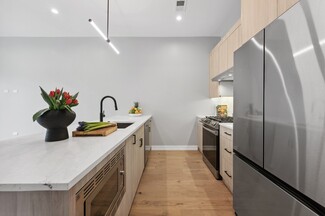 7006 N Glenwood Ave Unit 302, Chicago, IL 60626