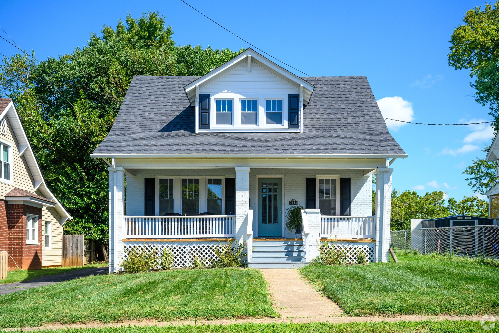 Many homes in Norwich feature covered front porches.