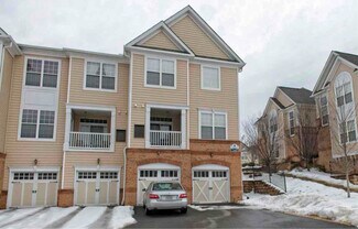 43935 Hickory Corner Terrace Unit 114, Ashburn, VA 20147