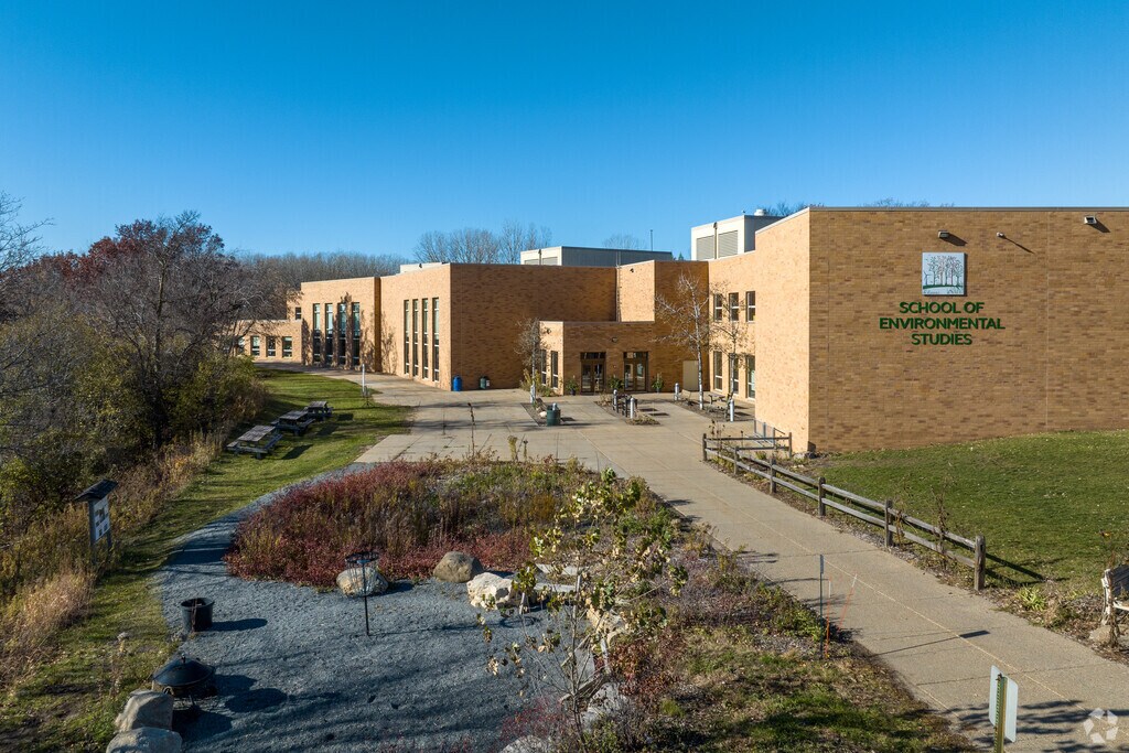 School of Environmental Studies