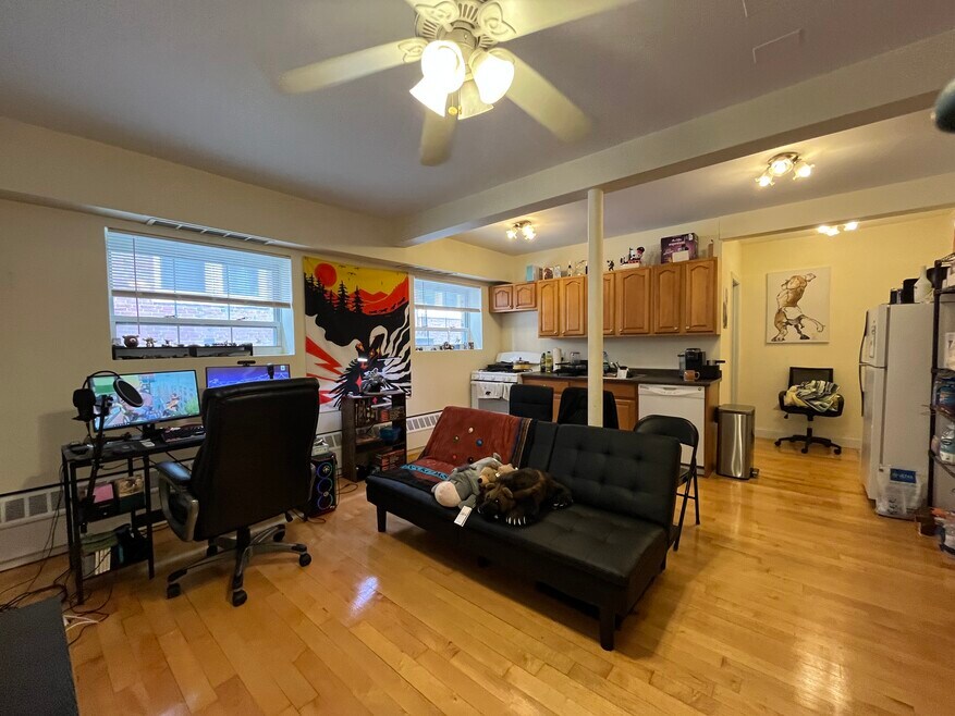 1559 Beacon St unit 1, Brookline, MA 02446 - photo 1