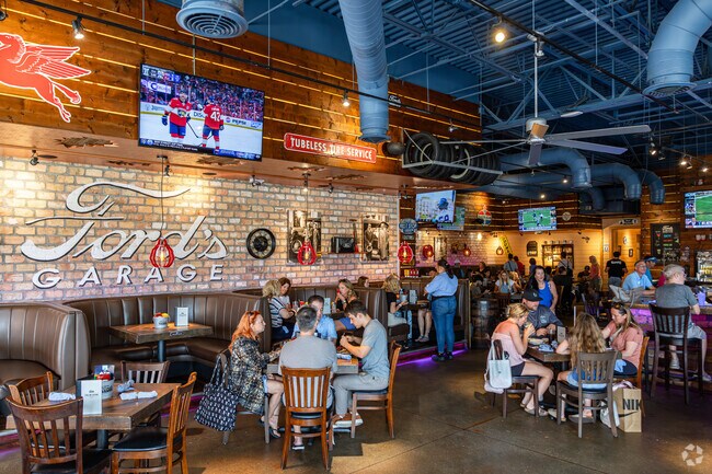 Ford's Garage is known for its popular specialty burgers near Wildcat Run.