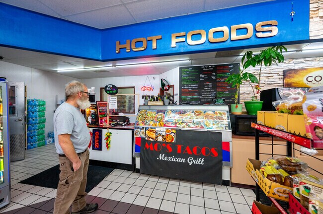 Mo's Tacos serves delicious take out in the Five Points area.