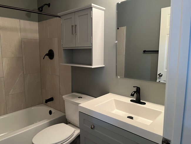 236 Mcmurtry Rd unit B, Hendersonville, TN 37075 - photo 6