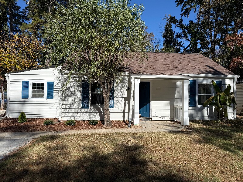 2160 Dowdell Dr, Atlanta, GA 30341 - photo 1