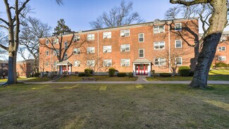 1504 W Terrace Cir Unit 1504 Terrace Cir, Teaneck, NJ 07666