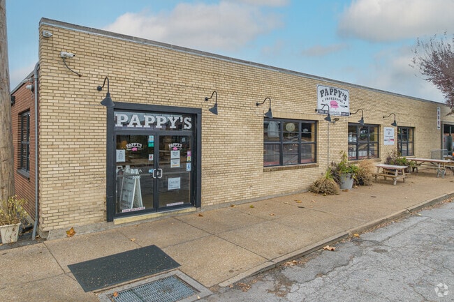 Pappy's Smokehouse was named Best Ribs in America by the Food Network.