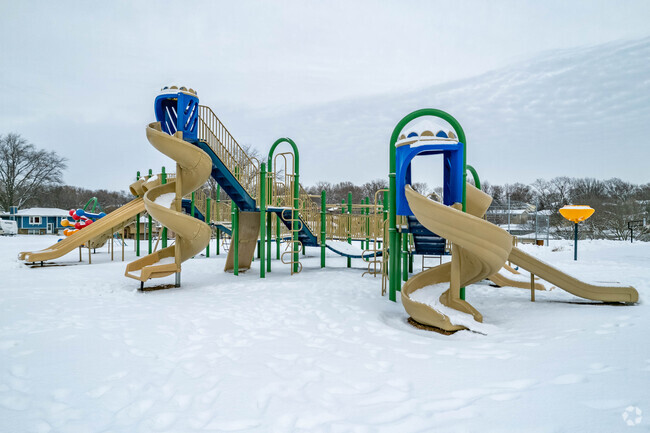 Neihardt Elementary School Has a small playground for students.