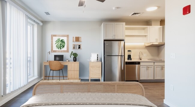 The Flats on High Street, Nashua, NH 03060 - photo 4