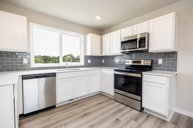 0 Y Ave unit 38704214, Grimes, IA 50111 - photo 6