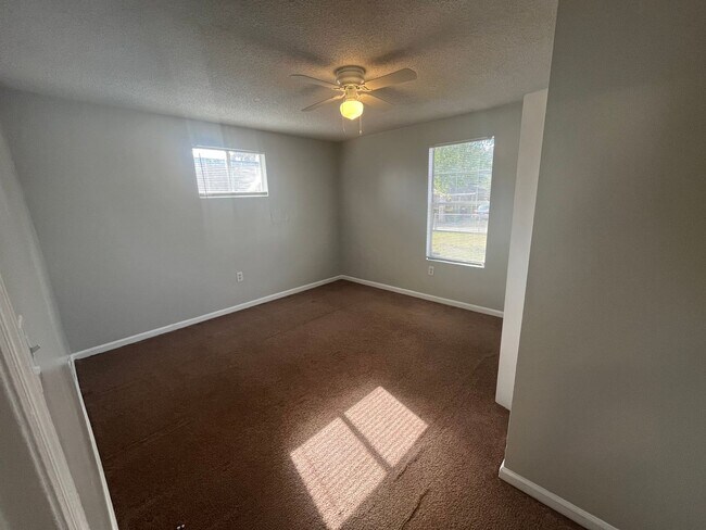 4301 Worth St, Savannah, GA 31405 - photo 4