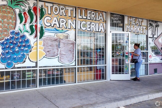 Chavira’s, a local gem near Hacienda Acres, offers fresh produce and tasty tacos.