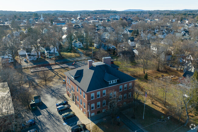 School Street School is a public school in Strafford County for students K-4.