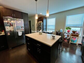 476 Fulton St Unit 1, Medford, MA 02155