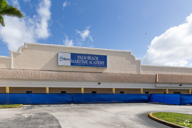 Palm Beach Maritime Academy offers a marine science curriculum.