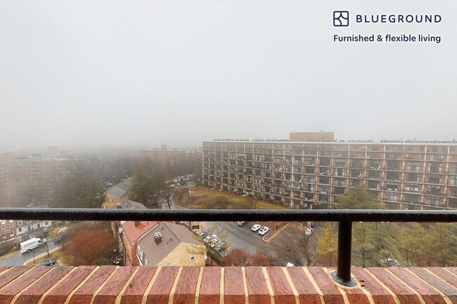 4100 Massachusetts Ave NW unit FL11-ID8614A, Washington, DC 20016 - photo 4