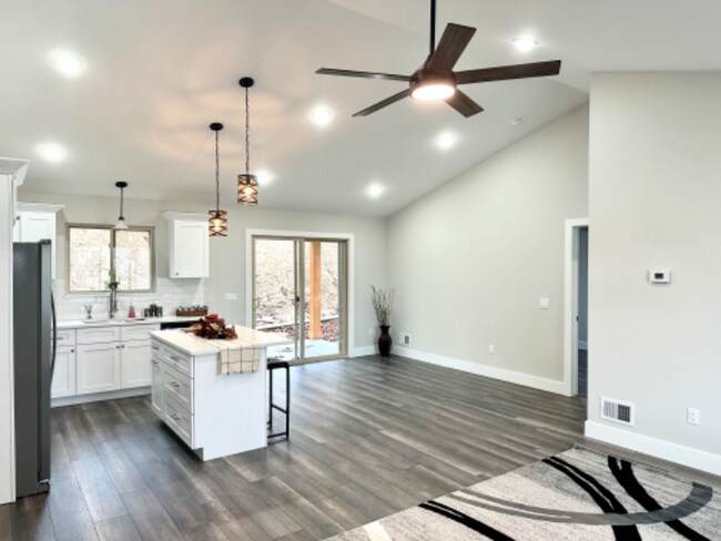 1966 Burning Bush Ct, Adrian, MI 49221 - photo 6