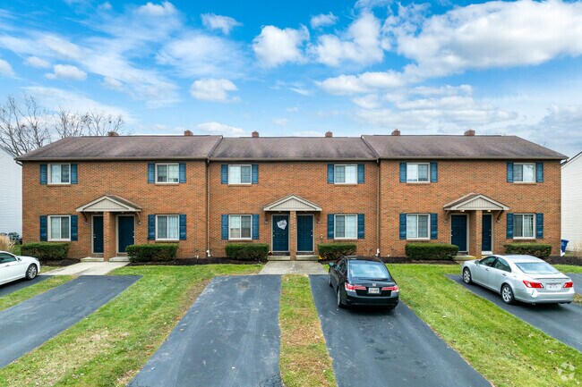 Condominiums are also available in the Park Club neighborhood.