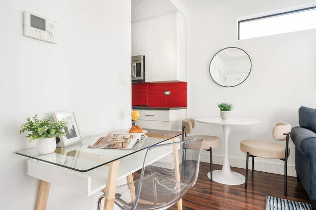 809 9th Ave unit ID1021900P, New York, NY 10019 - photo 4