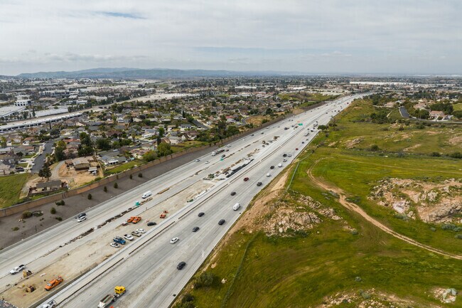 Interstate 15 makes it easy for Los Angeles commuters to get to back home to Corona Ranch.
