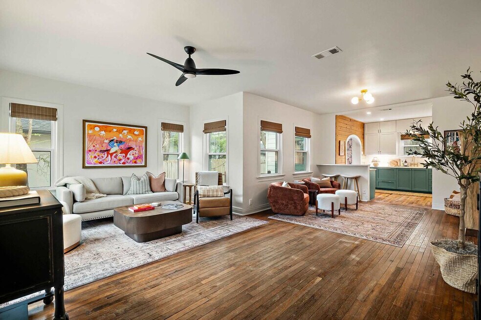 3308 Robinson Ave unit ID1254592P, Austin, TX 78722 - photo 1