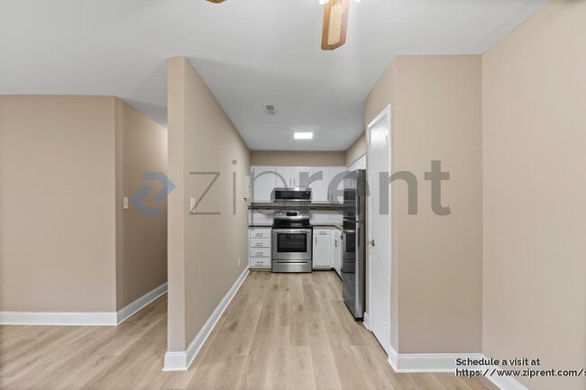 1022 Sandlin Place, Raleigh, NC 27606 - photo 7