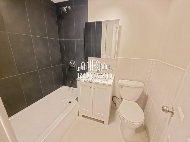 691 Elizabeth Ave unit 57, Newark, NJ 07112 - photo 3