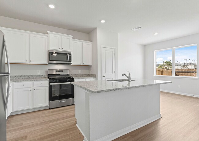 2523 Topaz Hill Ln unit 36998101, Arcola, TX 77583 - photo 6