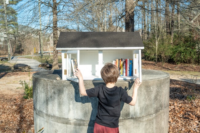 Discover a new story in the little library at Altadena Park.