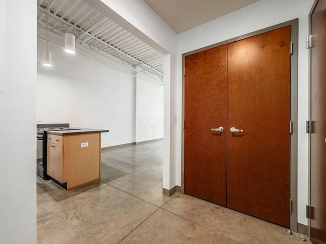 769 N High St unit 303, Columbus, OH 43215 - photo 6