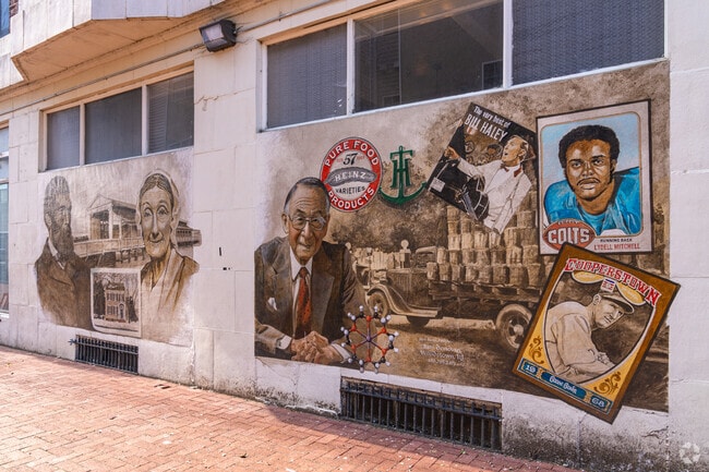 Notable Salem residents have a mural dedicated to them right in the center of town.