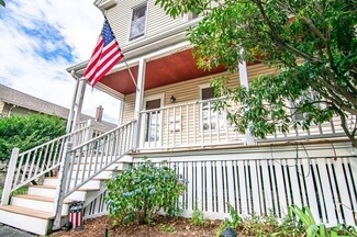 13 Radcliffe Rd Unit 1, Melrose, MA 02176