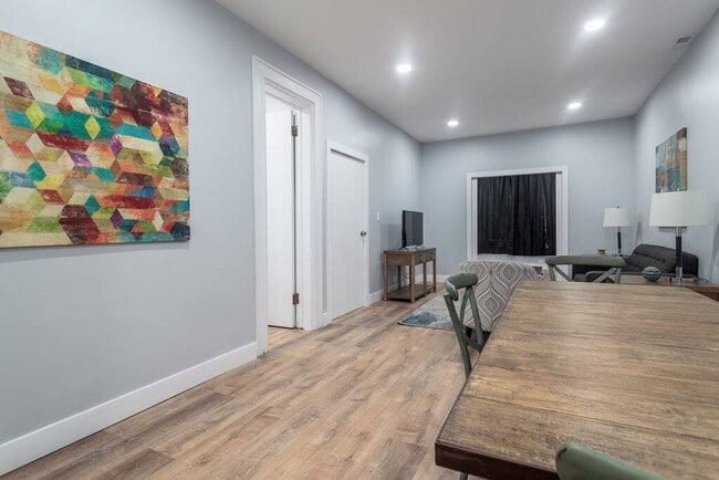 1556 N La Salle Dr unit FL2-ID1031479P, Chicago, IL 60610 - photo 6