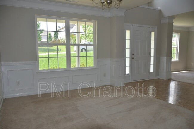 307 Glennallen Rd, Mooresville, NC 28115 - photo 4