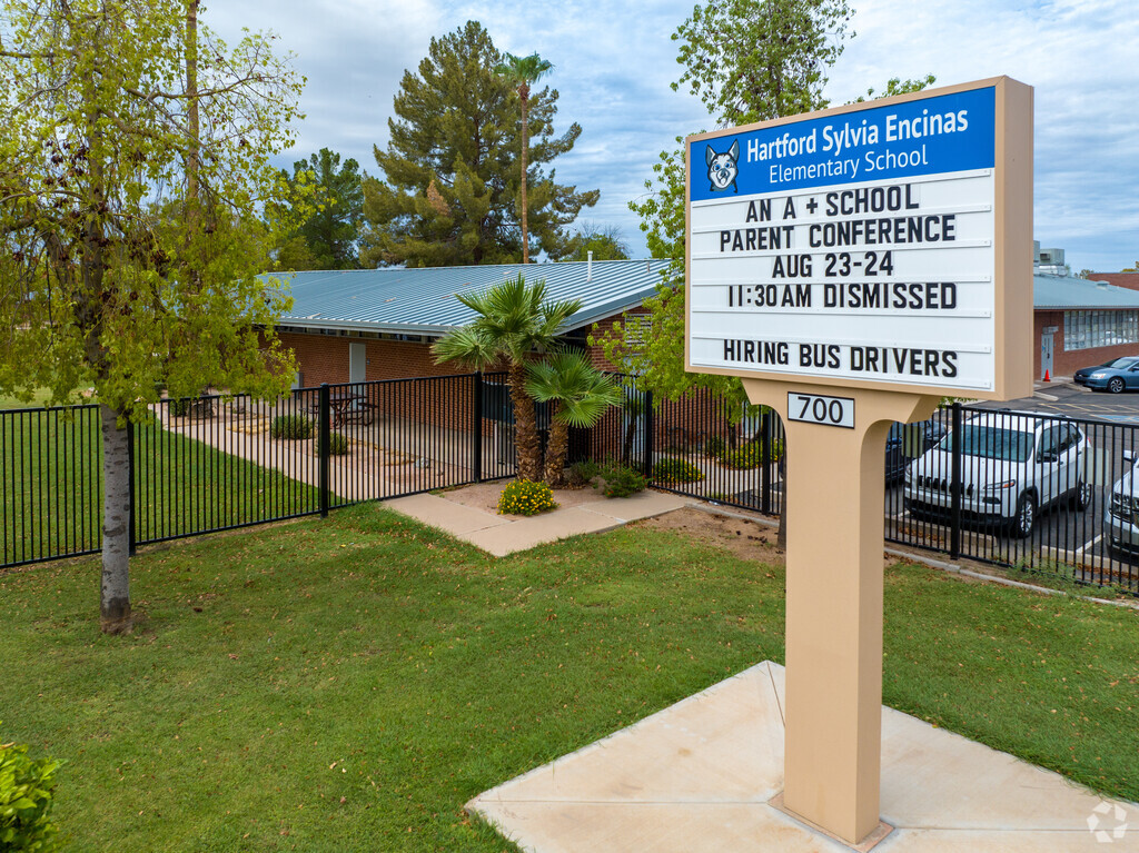 Hartford Sylvia Encinas Elementary School is a great school in Chandler.