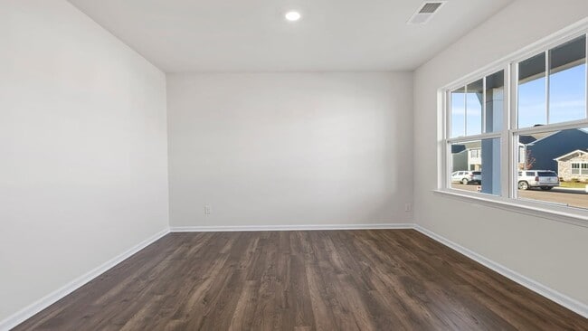 1621 Yarrow Ln, Lyman, SC 29365 - photo 3