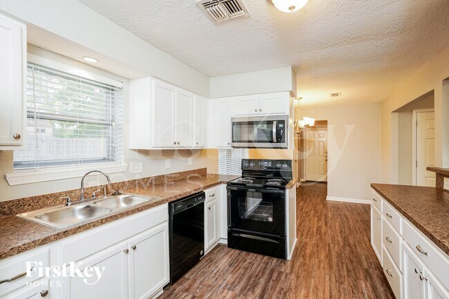 15603 Sandy Hill Dr, Houston, TX 77084 - photo 7