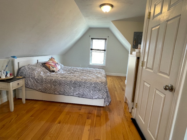 196 Spring St, Medford, MA 02155 - photo 2